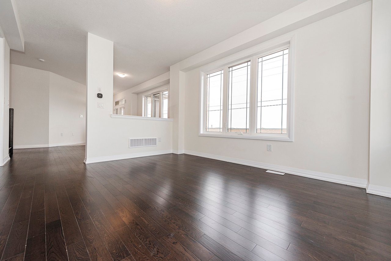 1 Stanley Avenue