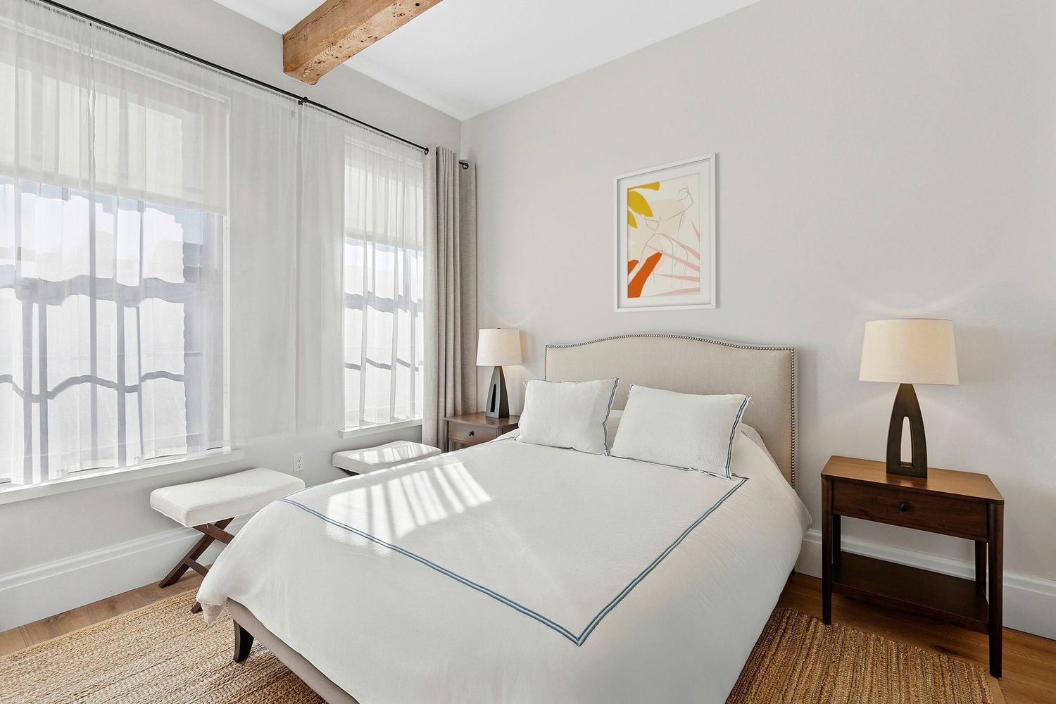 A Glamorous Watchcase Penthouse
