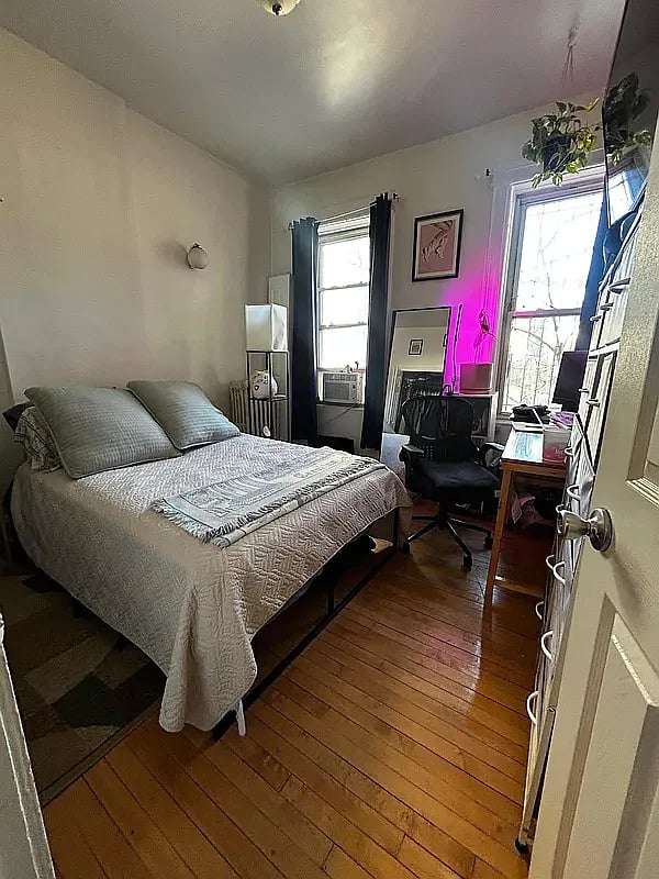 1023 Willoughby Ave 2 