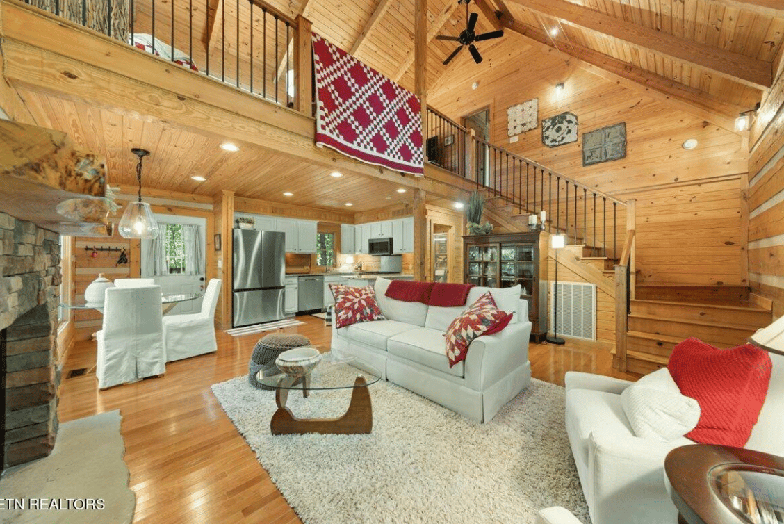 4264 Kingston Highway