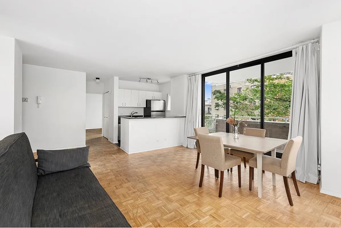 140 Charles Street Unit: 6D
