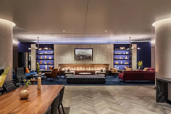 252 South Street Unit: 8J