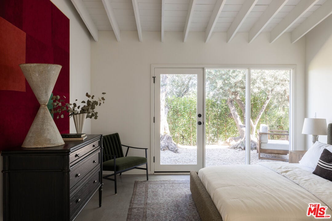 Crownfall Reserve, Edwin Dr, 90046