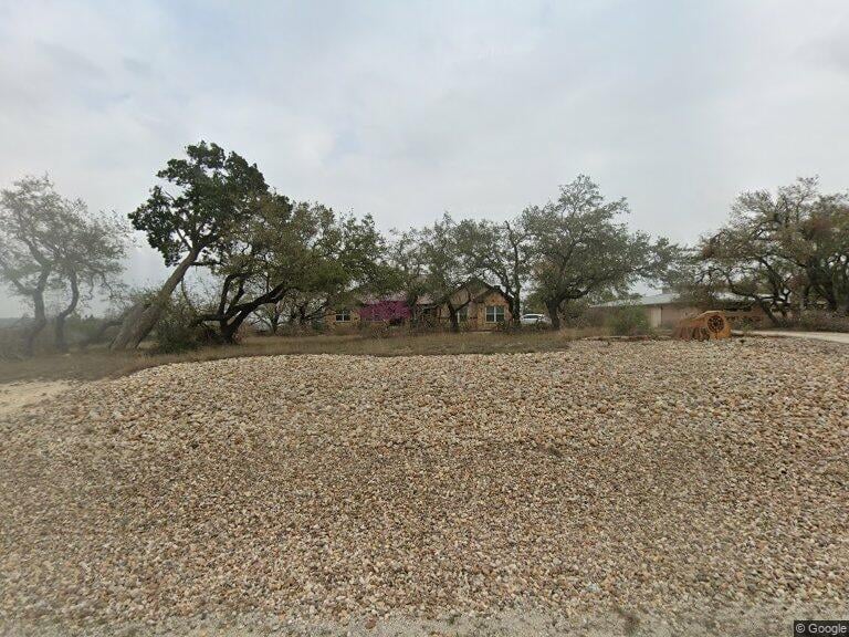 1037 Sunrise Pl