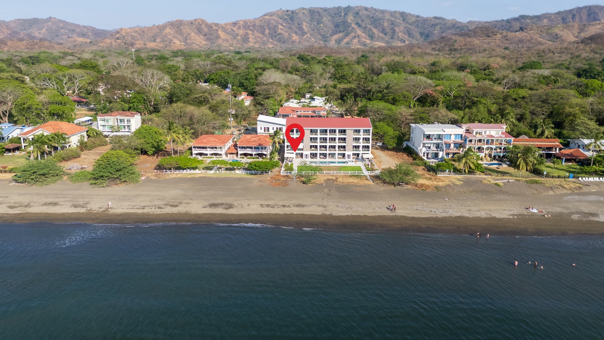Golden Palms #4: Modern Beachfront Condo in Playa Potrero | 2 Bed, 2 Bath