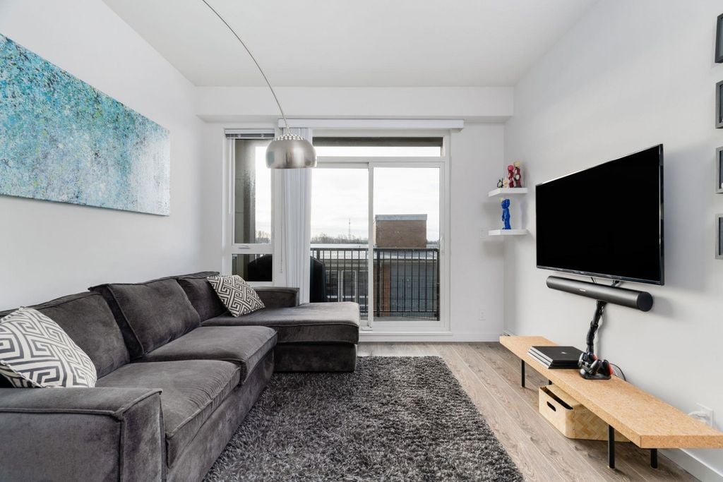 12339 Steveston Hwy, #PH416