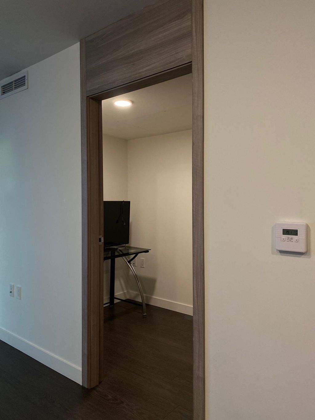 455 SW Marine Dr, #607