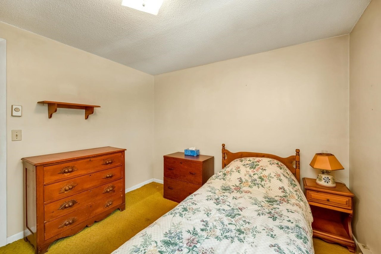 10 Reservoir Rd