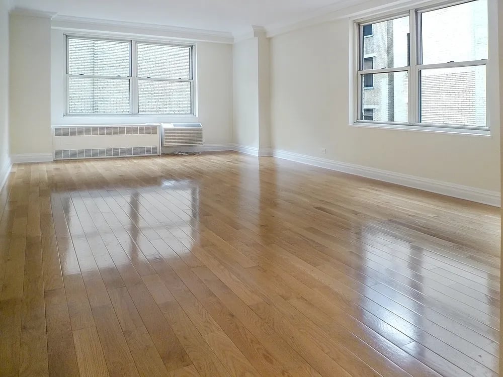 210 W 89th St APT 12D