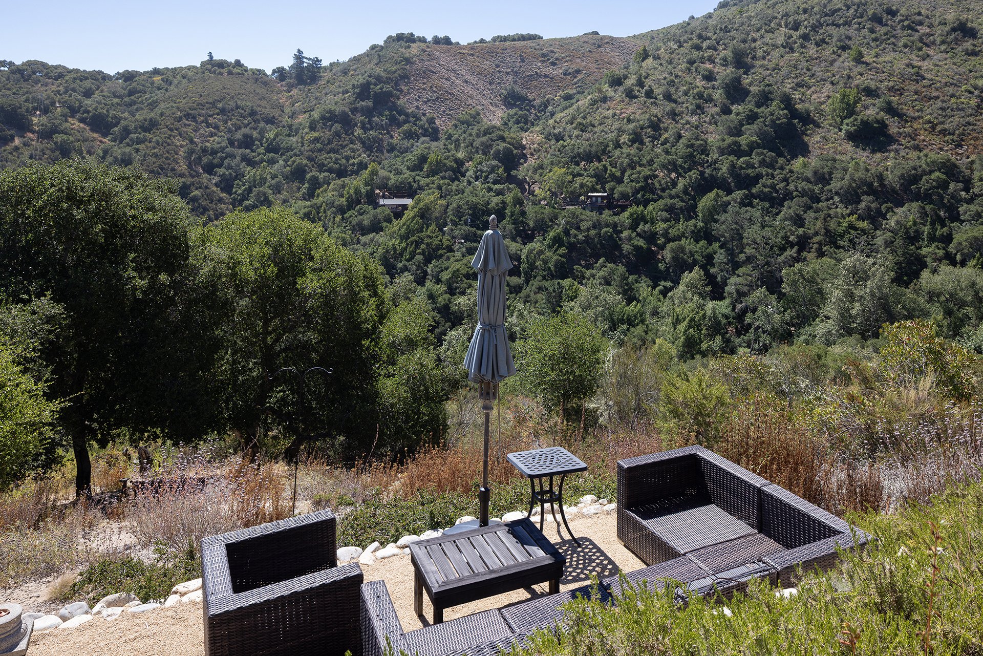 The Valley Hideaway