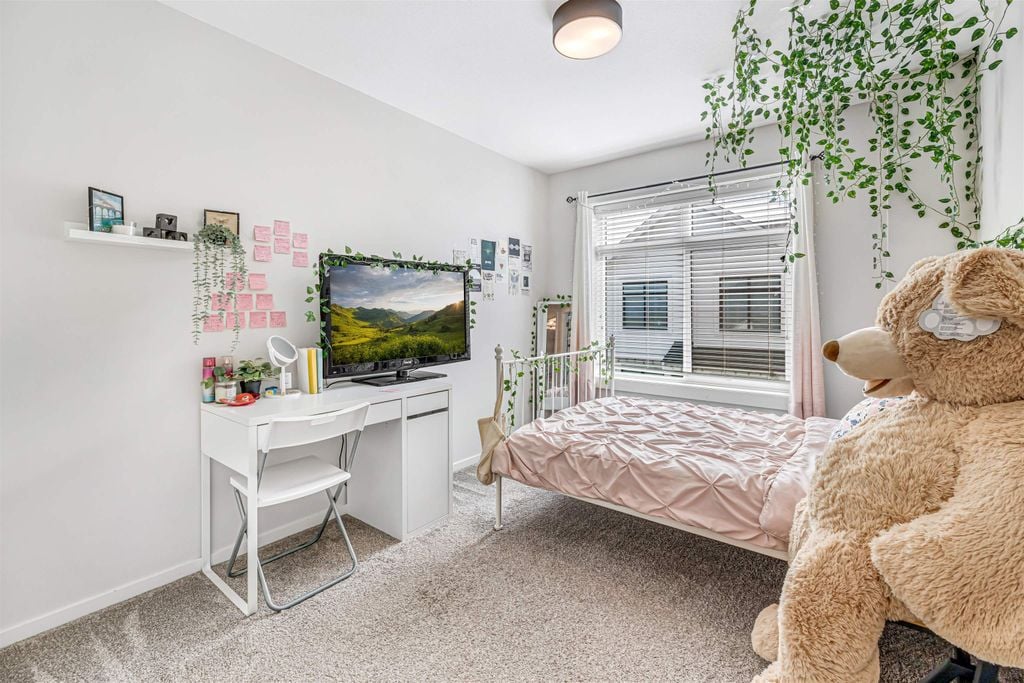 17557 100 Ave, #32