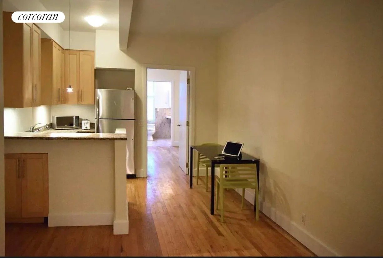 331 East 89th St #1W