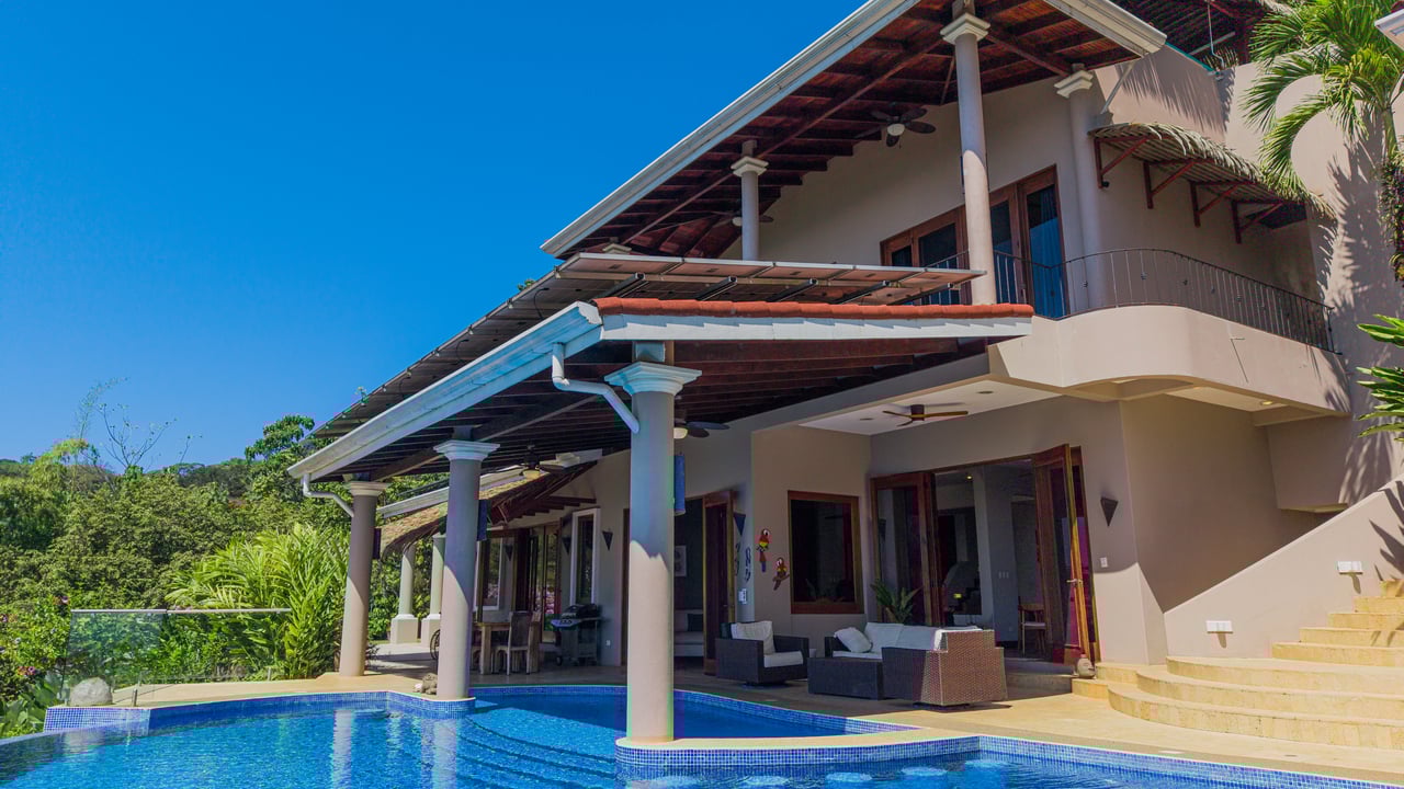 Ocean View Luxury Estate with An Incredible Location in Dominical