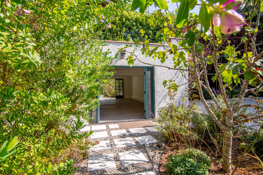 552 Wilcox Avenue