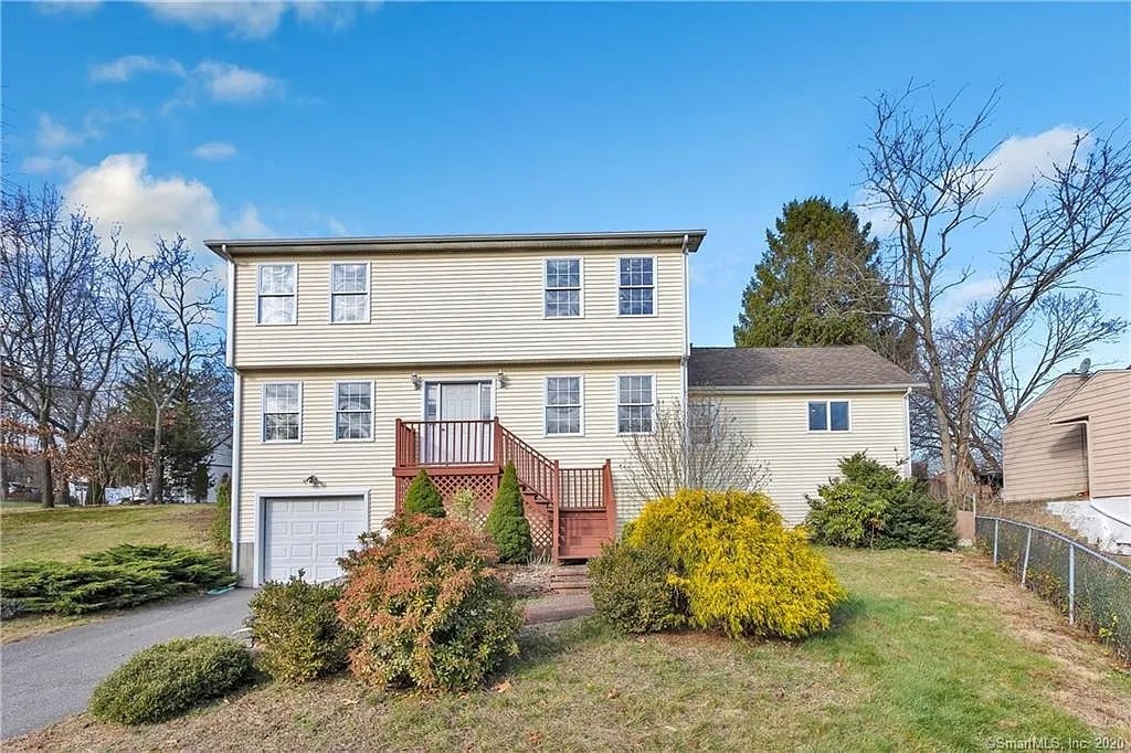 81 Harvard Ave