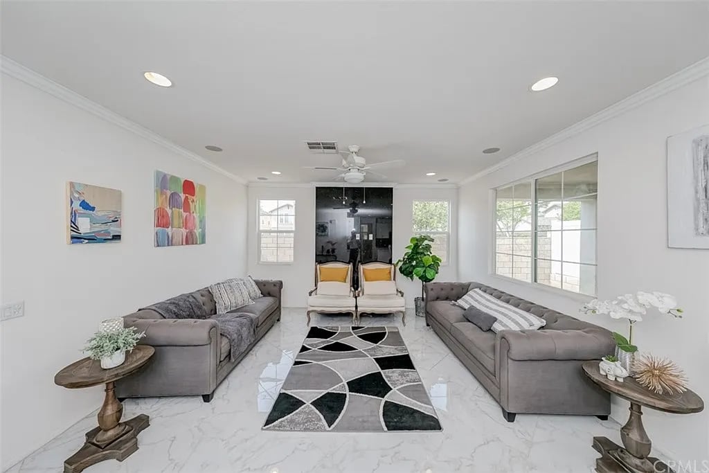 2884 S Via Belamaria