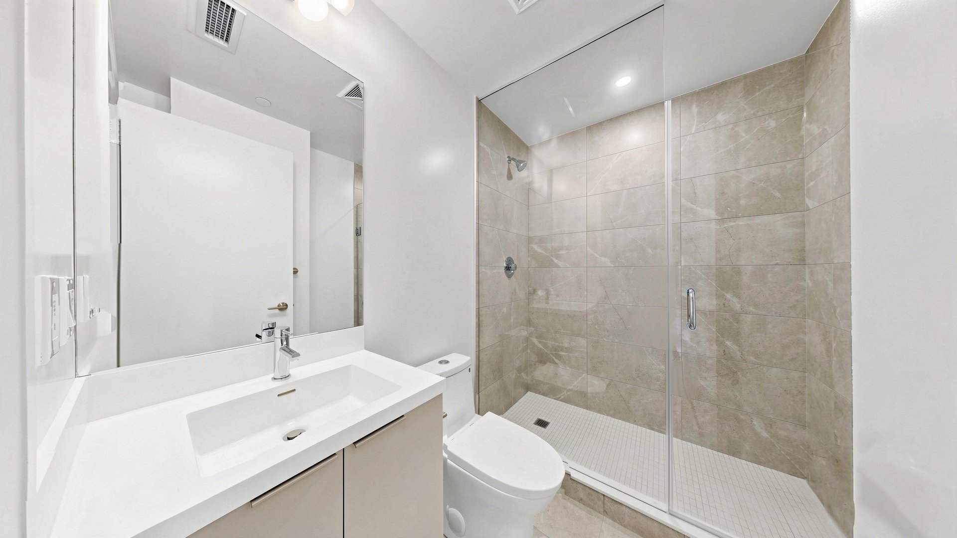 Bright Open-Concept Condo