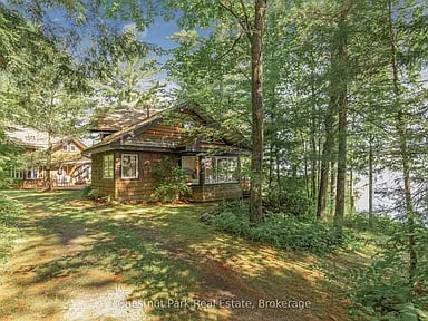 1335 Narrows Rd N