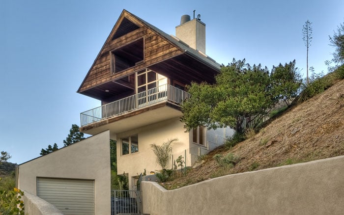 4010 Mandeville Canyon Rd