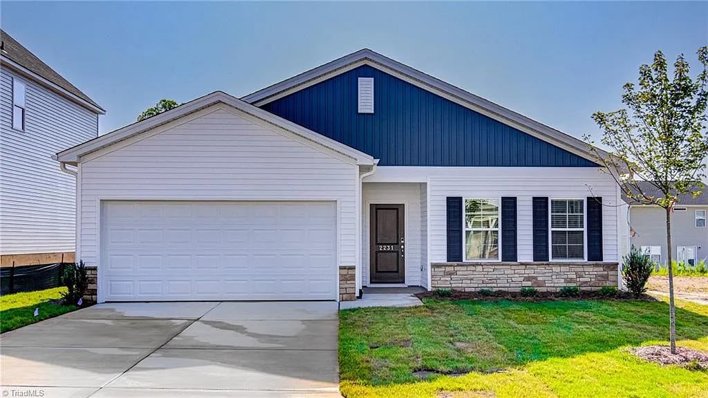 2231 Beechwood View Dr