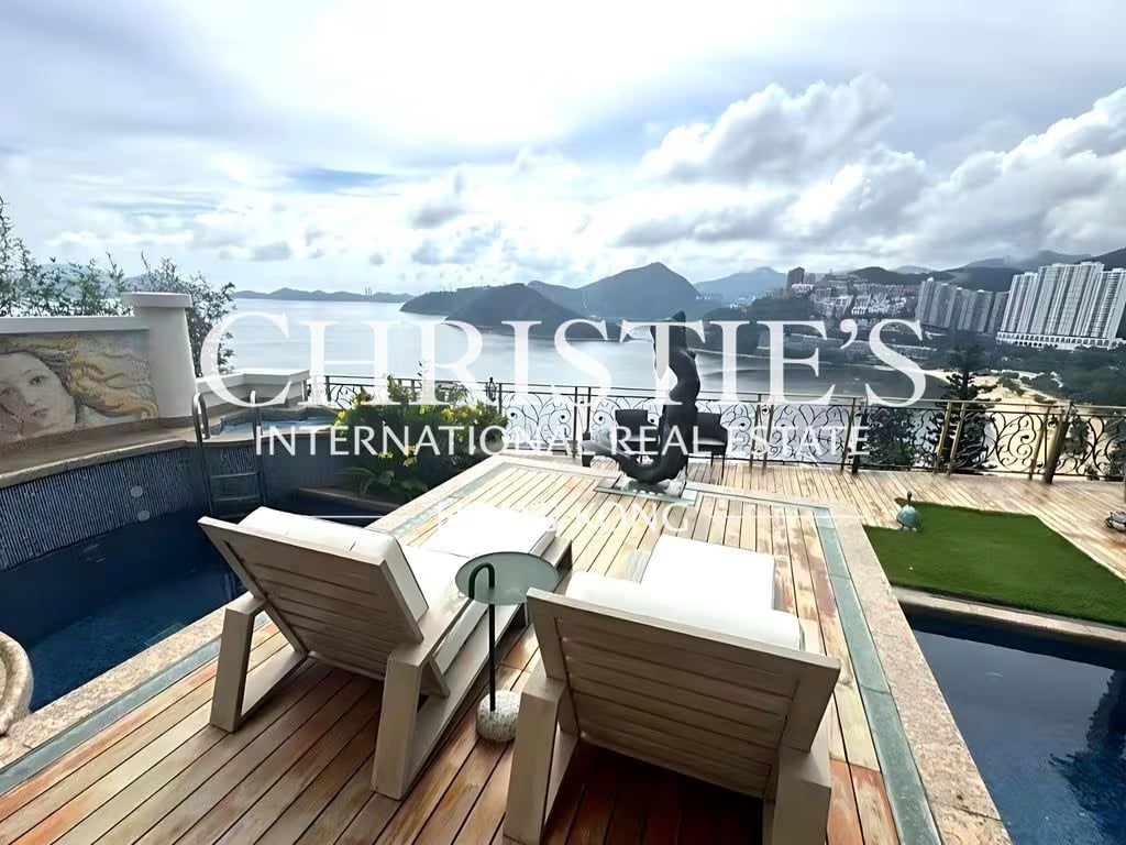 110 Repulse Bay Road
