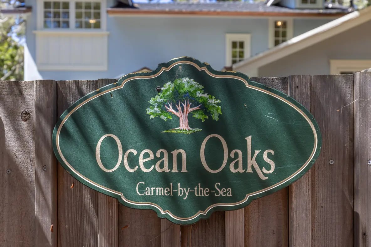 Ocean Oaks