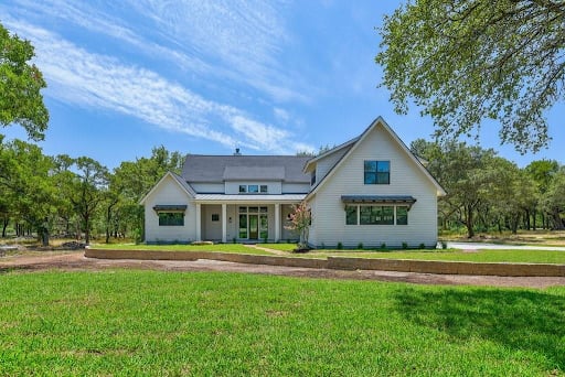 204 Sinuso Dr