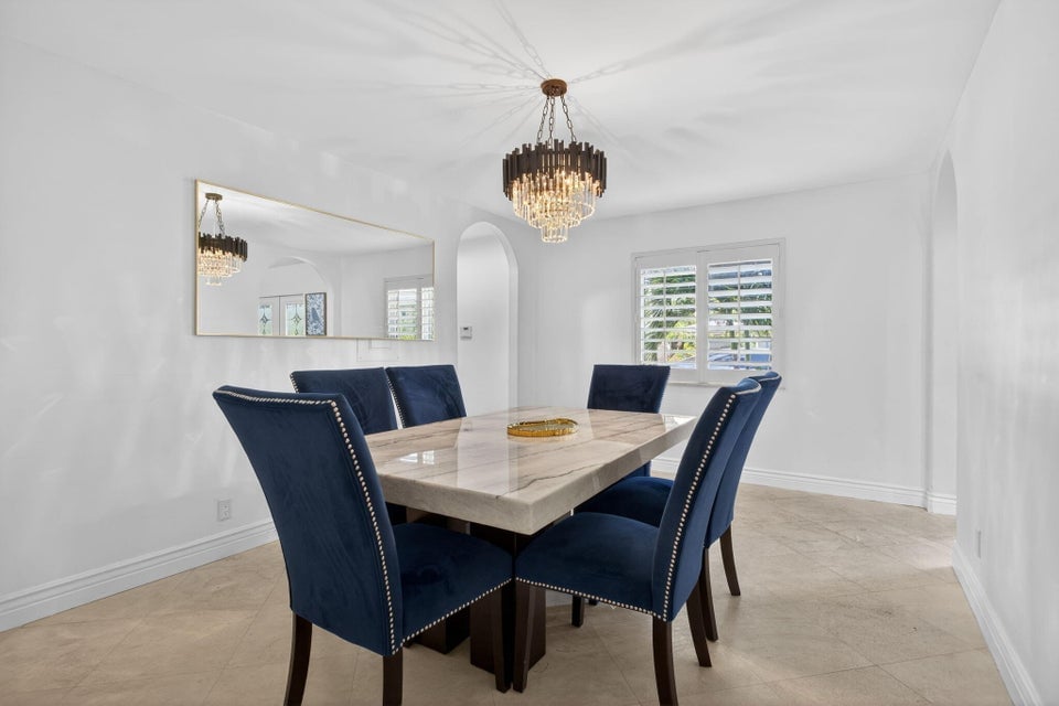 736 NE 34th Court, Oakland Park