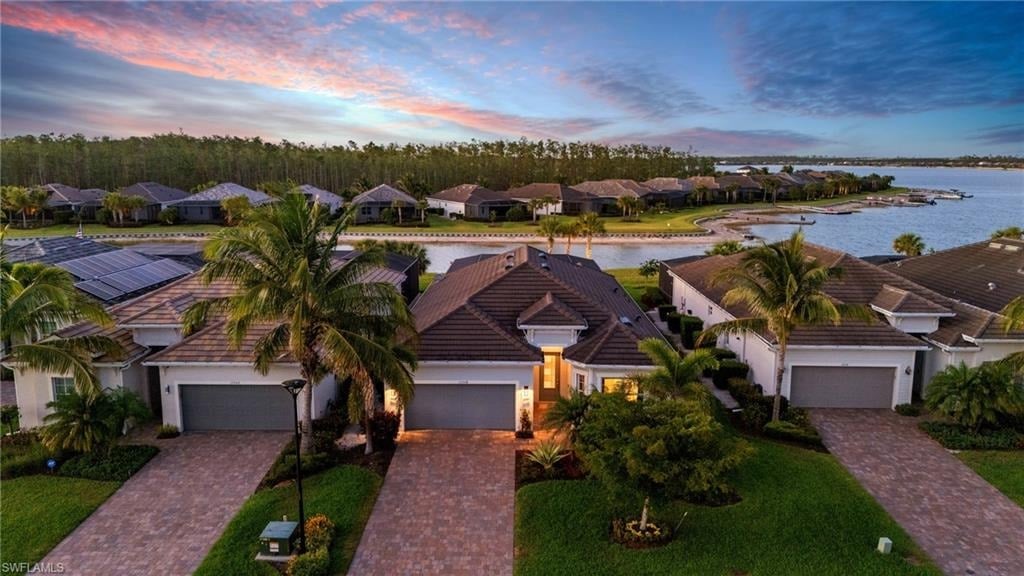 15248 Blue Bay Cir