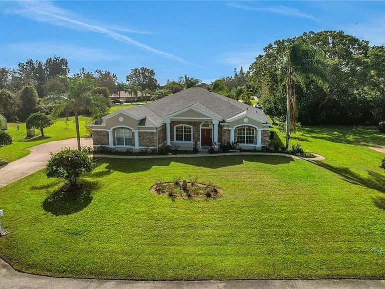 97 Goddard Dr