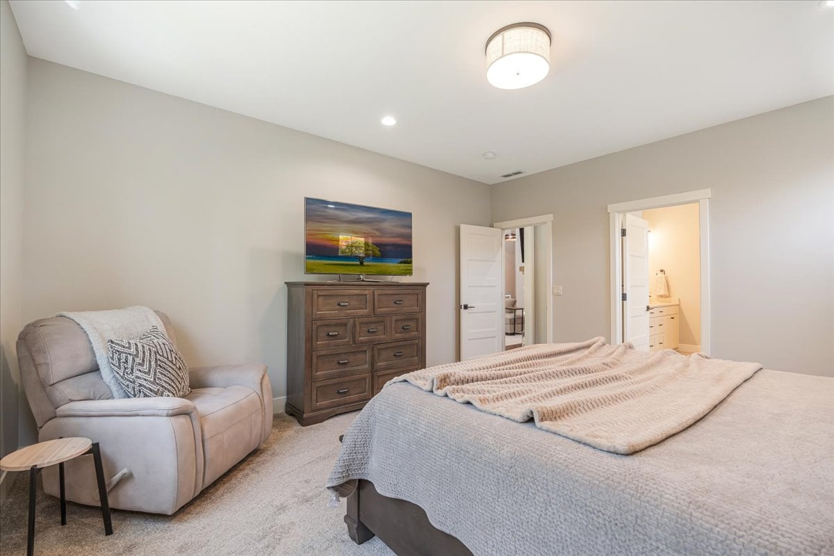 3533 SW 47th Street