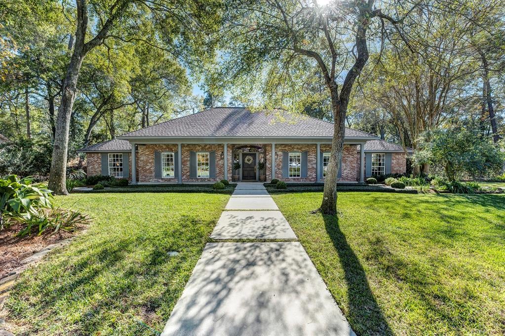 11607 Starwood Dr