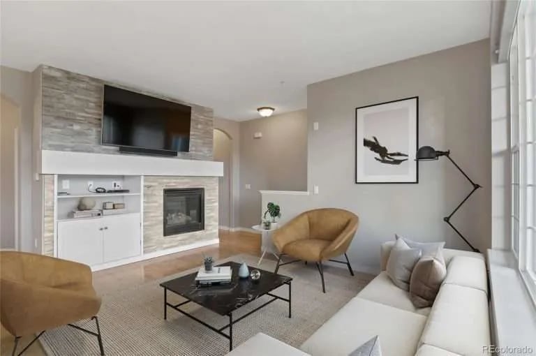 11932 W Long Cir #102