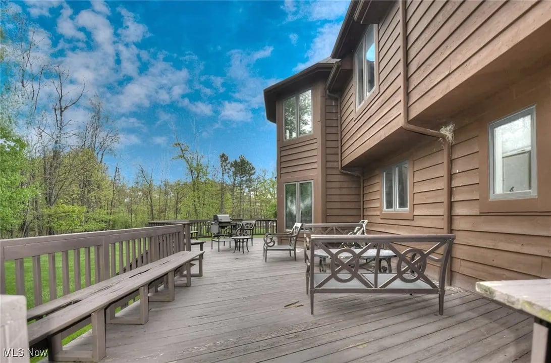 2483 Ginger Wren Road