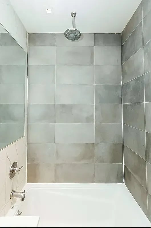184 Suydam St 2R