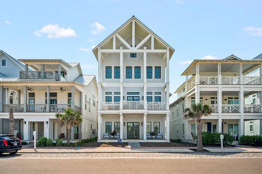 Coastline Drive - Custom Residence 