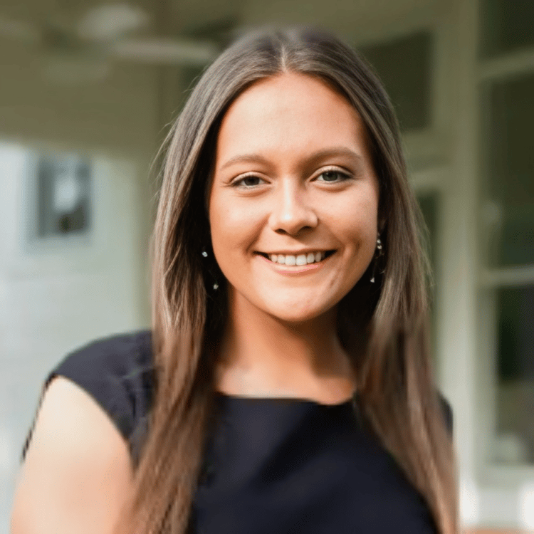 Jessica Burrow Memphis, TN Real Estate Agent Headshot