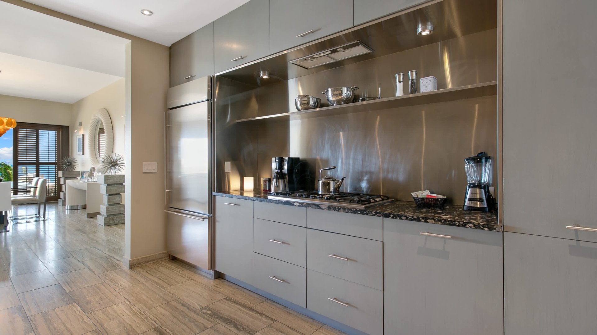 Four Seasons - Penthouse 450