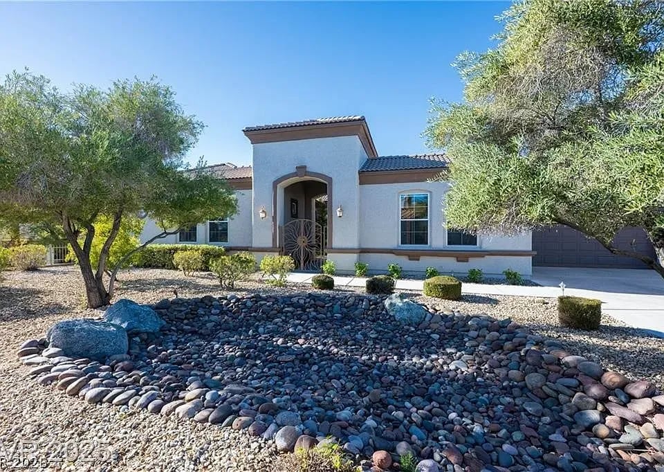 10243 Cantiamo Ct