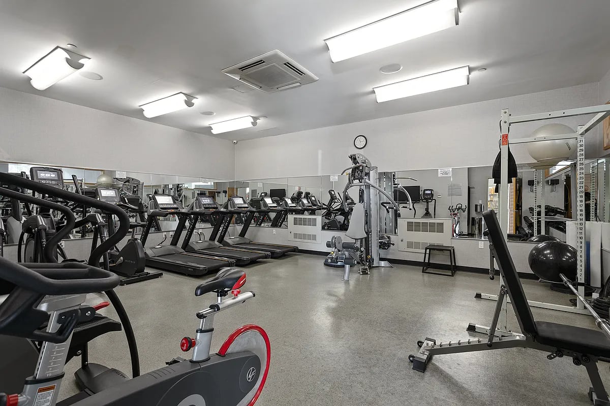 5-49 Borden Ave, #2K