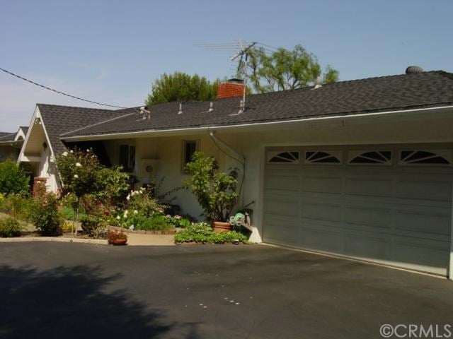 1 Silver Saddle Lane