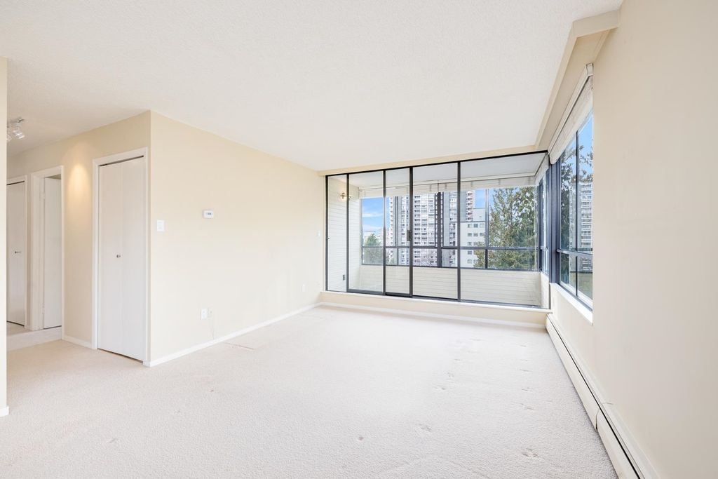 1412 Esquimalt Ave, #701