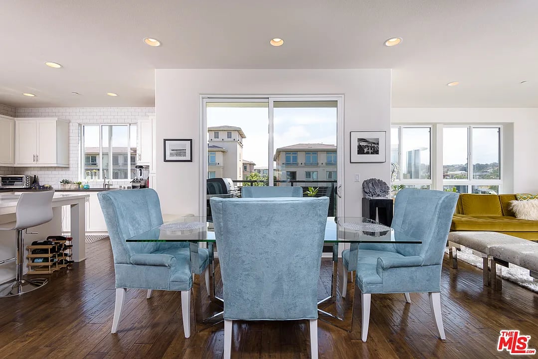 12875 Runway Rd, Apt 5