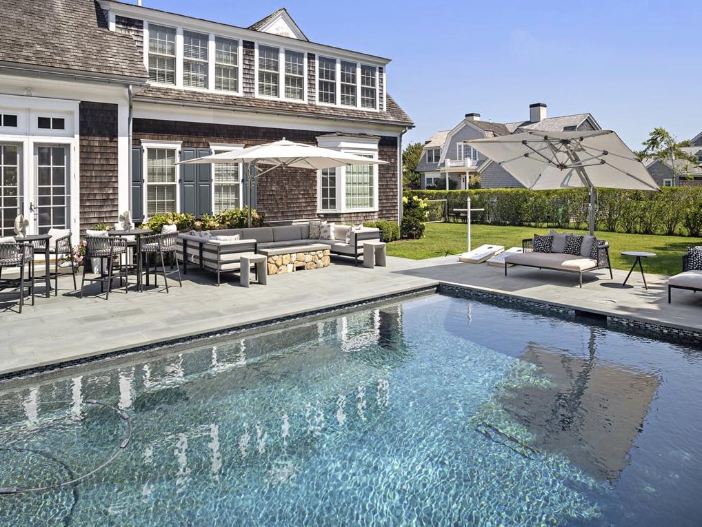 34 Field Club Dr