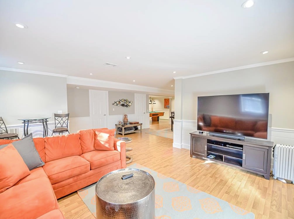 8 Puritan Dr