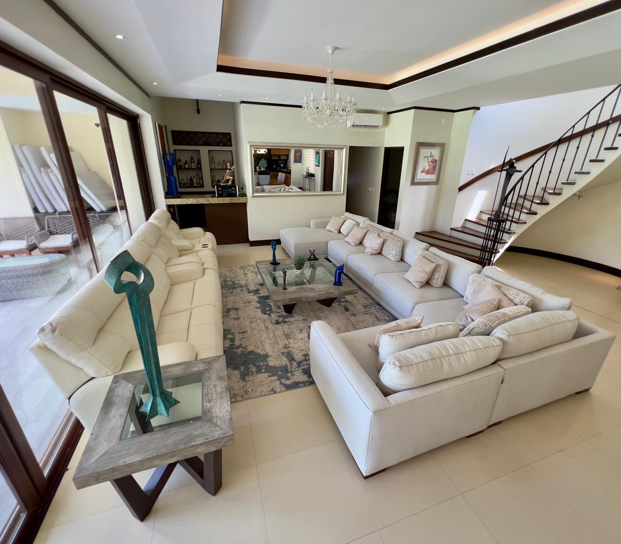 LUXURY HOUSE for SALE, in gated community, Cancun Centro