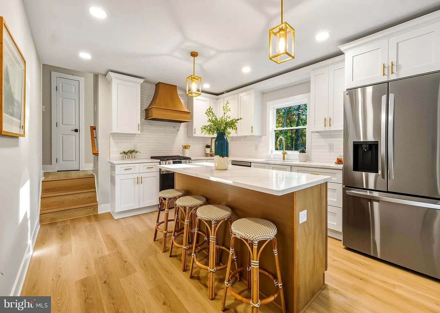15 Bronwood Dr