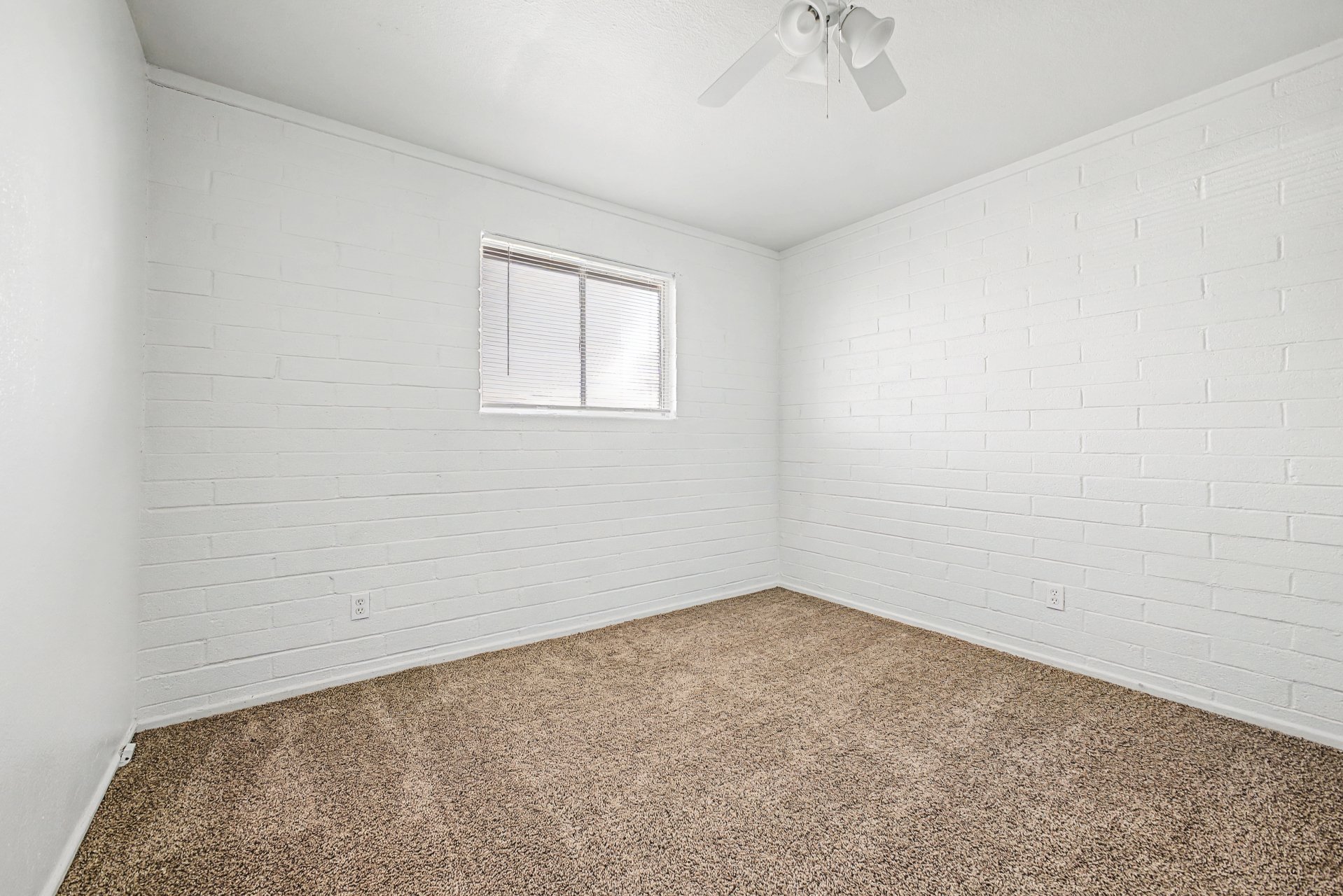 1319 Tulip Place
