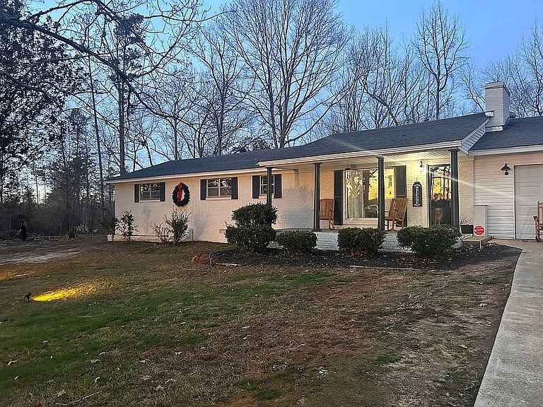 2595 Walker Levee Rd
