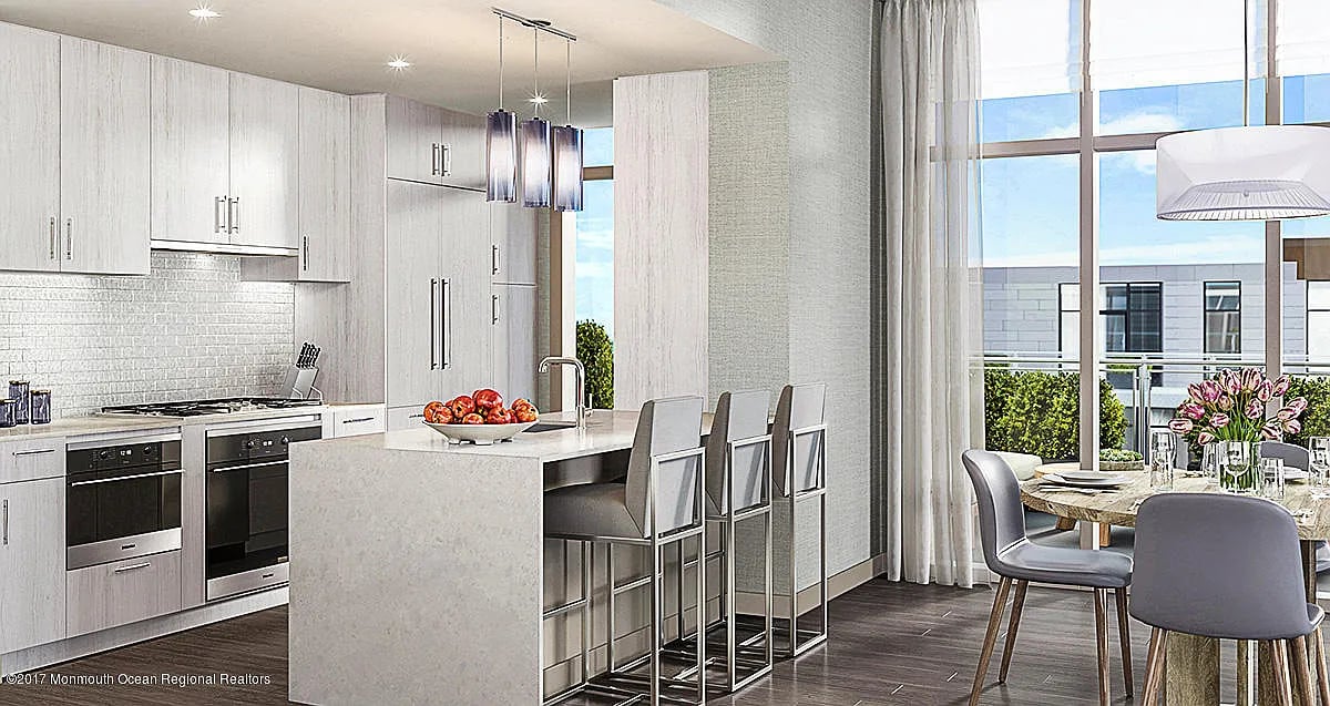 20 Melrose Terrace #604